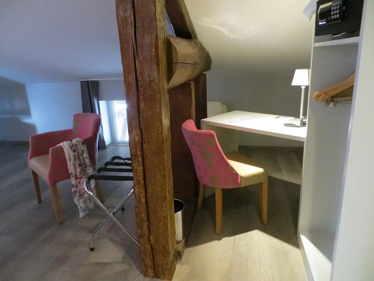 Auberge Bressane de Buellas Hotel