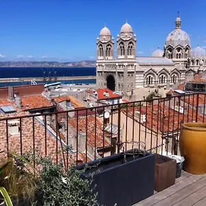 adoramaar-le-loft.fr-provencehotel.com/